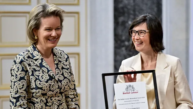 Dinsdag heeft koningin Mathilde de Baillet Latour Biomedical Award uitgereikt. Isabel Beets won deze prijs voor onderzoek naar hoe hersenen leren en vergeten.