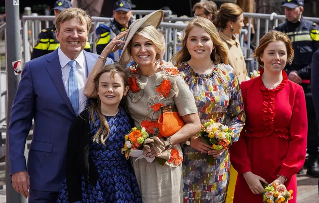 AMERSFOORT - Koning Willem-Alexander en koningin Maxima en prinsessen Amalia, Alexia en Ariane tijdens Koningsdag 2019 in Amersfoort. ANP ROYAL IMAGES LEX VAN LIESHOUT.