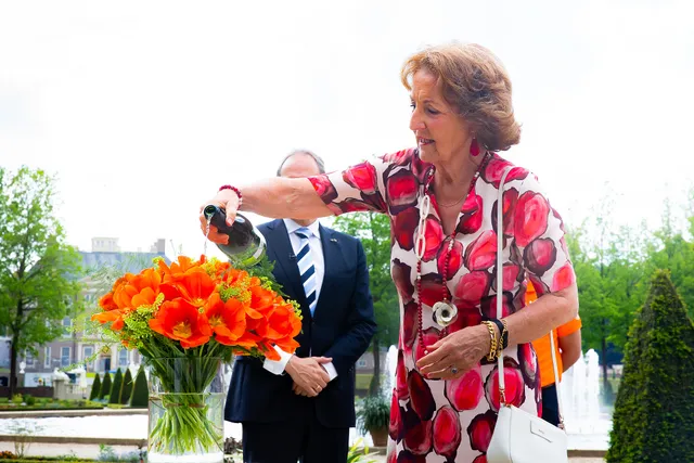 APELDOORN - Prinses Margriet tijdens de doop van de officiele Invictus Games Den Haag 2020 Tulp in de tuin van Paleis Het Loo. ANP POOL ROYAL IMAGES WESLEY DE WIT.