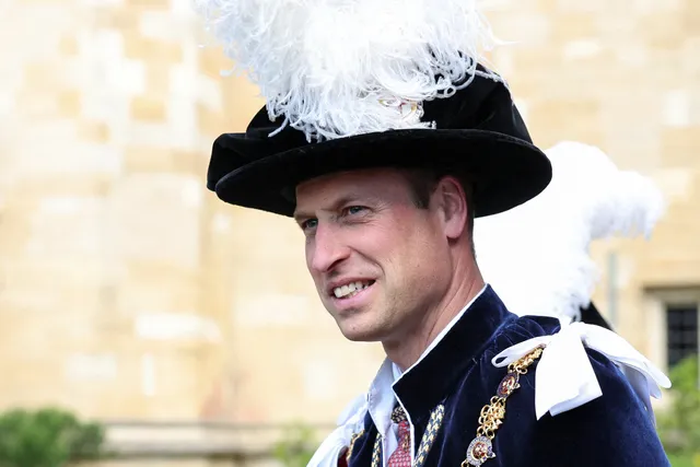 Prins William woont dit jaar de ceremonie bij zonder zijn vrouw Catherine.