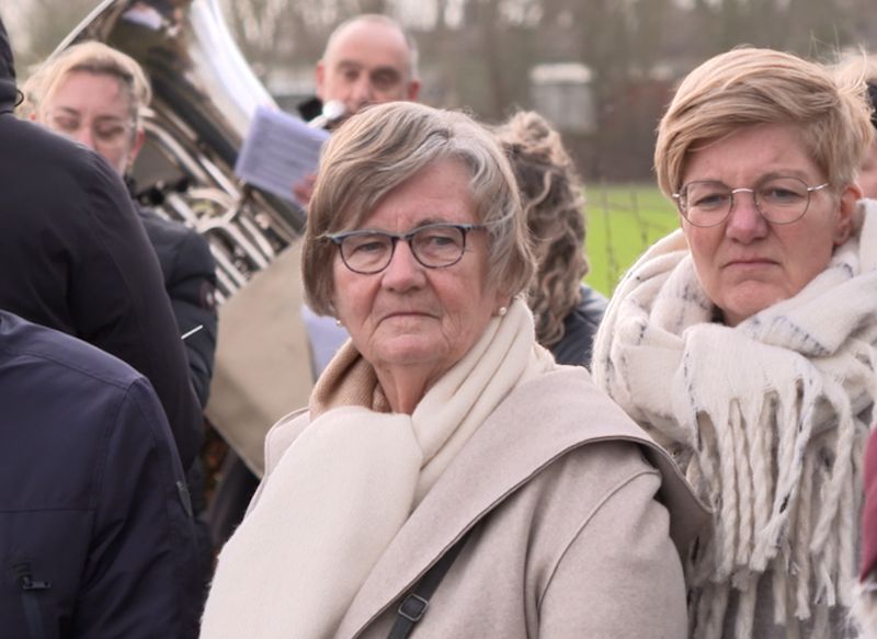 Overlevende Watersnoodramp Jo Tanis-Meijer sprak met prinses Beatrix tijdens herdenking: 'Echt een moederfiguur'