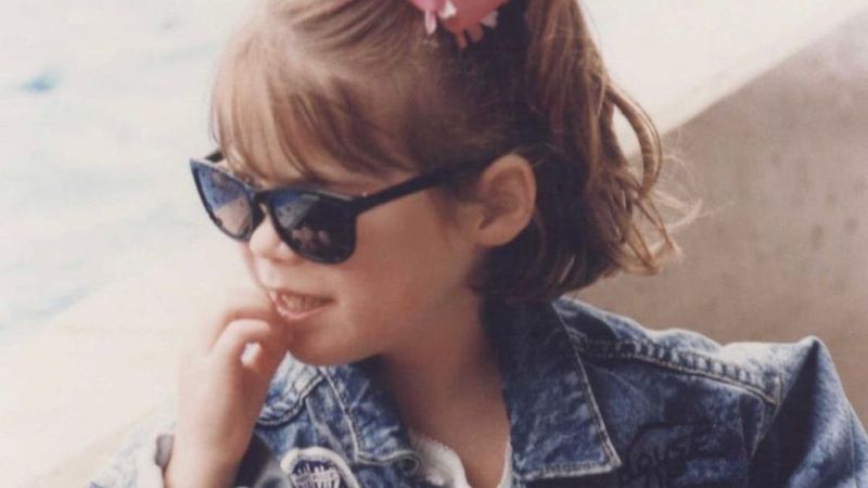 Sarah Ferguson deelt jeugdfoto van jarige prinses Eugenie