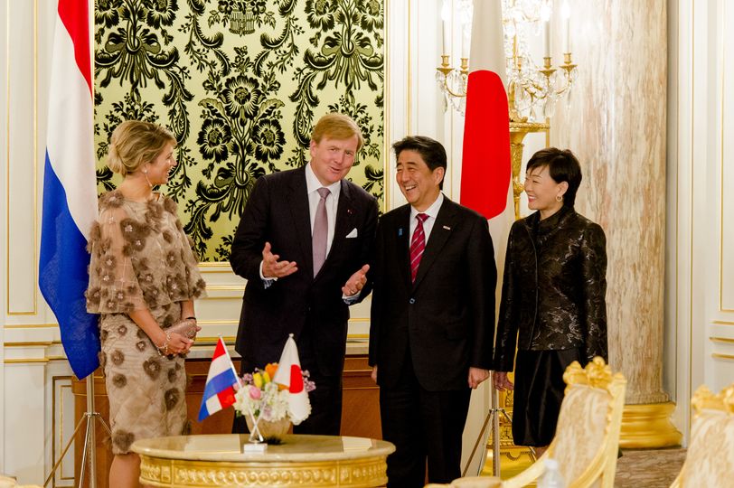 Willem-Alexander en Máxima 'herinneren met warmte de goede contacten' met Abe